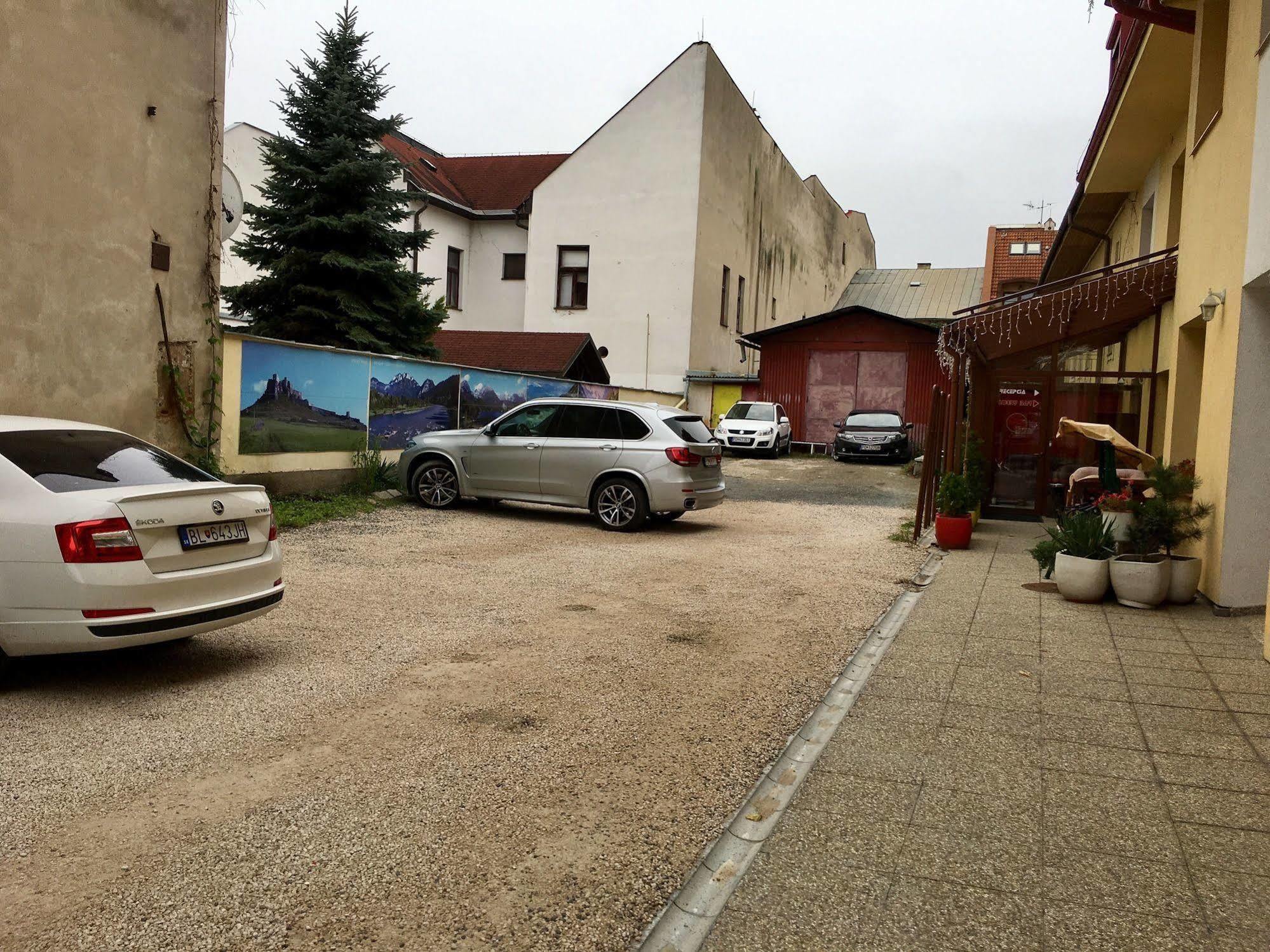Penzión Tavel Prešov Exterior foto